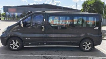 Їхав на побачення на викраденому мінівені