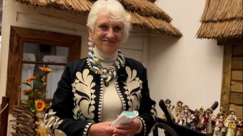 Ляльки-українки, дами та ангели: майстриня виготовляє їх із кукурудзяного листя 