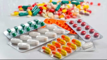 На АЗС можна купити ліки, але не всі