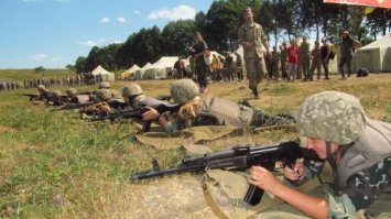 На полігоні курсант розстріляв військовиків - двоє загинули