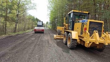 На Рівненщині розпочався ремонт дороги до Білого озера