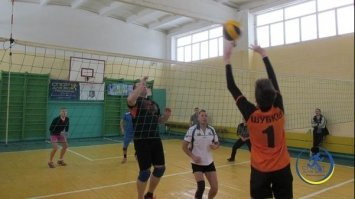 На Рівненщині відбувся волейбольний турнір поколінь