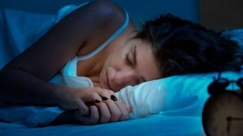 Названі продукти, які сприяють швидкому засинанню