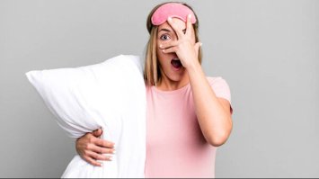 Не можете спати? Придивіться до своєї подушки