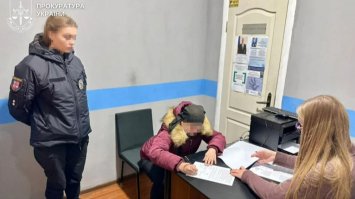 Не вміла вести побут: староста села на Вінниччині розповіла про матір, чий 10-річний син помер від голоду