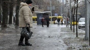 Негода на Рівненщині: мороз та ожеледиця не відступають
