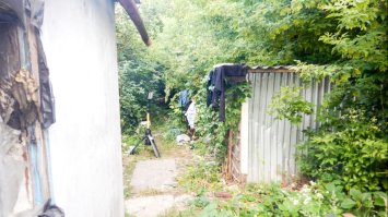 Ножем - у шию: у Костополі чоловік зарізав знайомого