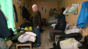 Переночувати, зігрітися гарячим чаєм: у рівному працює кімната обігріву 