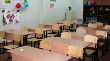Під загрозою ліквідації в Україні перебувають 93 школи