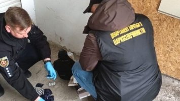 Поліцейські у Рівному викрили нарколабораторію