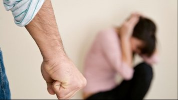 Постраждали від домашнього насильства – телефонуйте на 