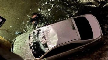 Прибирання бурульок і снігових брил — обов’язок власників будівель