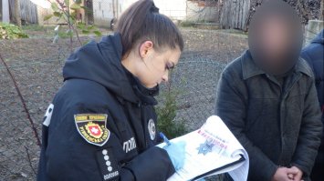 Продав поліцейським марихуану: чоловіка затримали