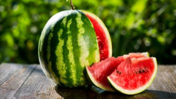 Продукти, які вбережуть від зневоднення влітку