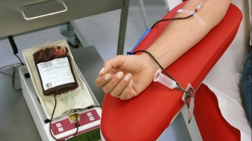 Рівнян закликають стати донорами крові для поранених військовиків