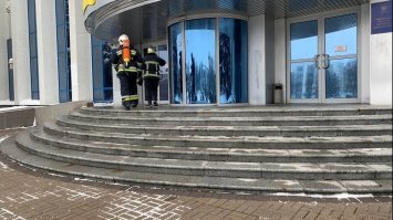 Рятувальники розповіли деталі пожежі в ОДА (ВІДЕО)