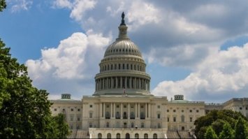 Сенат США схвалив закон про ленд-ліз для України