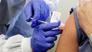 Щеплення від коронавірусу отримали понад 111 тисяч українців 