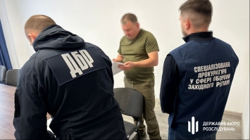 Справа колишніх керівників Рівненського ТЦК: один вину визнав, інший - заперечує