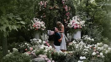 Тейлор Свіфт оголосила про заручини з Тревісом Келсі