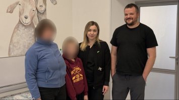 Травмував обличчя під час катання на санках