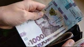 У 2022 році мінімальну зарплату в Україні хочуть збільшити до 7700 грн