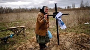 У Гаазі перші справи щодо воєнних злочинів Росії почнуть розглядати взимку – Bloomberg