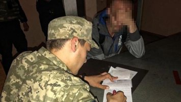У Києві правоохоронці вручили 219 повісток чоловікам під час рейду нічними клубами