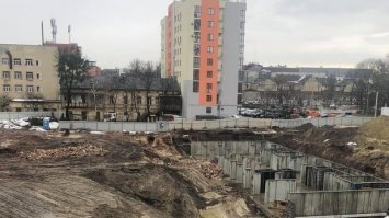 У Львові під час будівництва новобудови розкопали підземні ходи (фото)