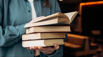 У Рівному збирають книги для військовиків