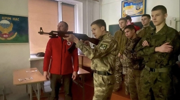 У школах Рівненщини навчатимуть стріляти 