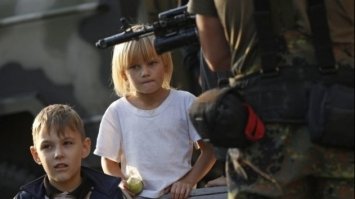 Україна розслідує незаконне вивезення понад 2000 дітей російськими загарбниками