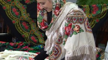 Українські хустки зі Сполучений Штатів Америки та Канади представили на виставці у Рівному
