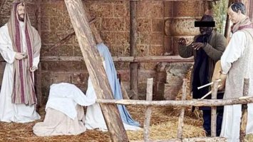  В Італії злочинець намагався сховатися у вертепі