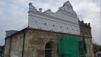 В Острозі показали процес реставрації синагоги з висоти (ФОТО)