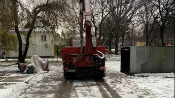 В Рівному на Київській завершили демонтаж незаконно встановлених гаражів