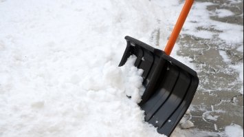 В Україні почнуть штрафувати за неприбраний сніг