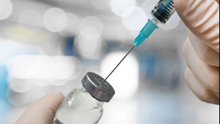 В Україні за вакцинацію пропонують ПК та інші гаджети