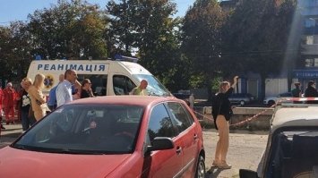 Вибух авто в Дніпрі: загинули двоє людей, справу кваліфікували як теракт