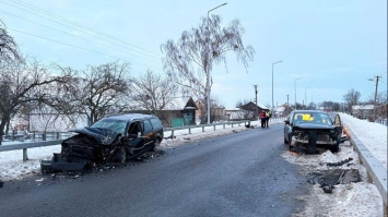 Виїхав на зустрічну смугу