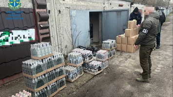 Вини не визнають: судитимуть за алкогольний бізнес