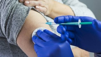 Як записатися на бустерну вакцинацію: роз'яснення