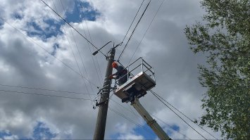 За тиждень у Рівненській громаді відновили 34 світлоточки