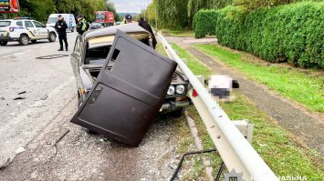 Загинув водій, що в'їхав у авто волонтерської колони на Дубенщині (ФОТО)