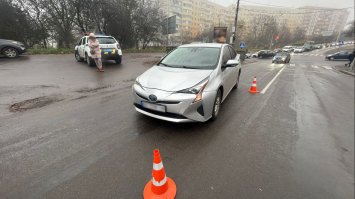 Збила дівчинку на пішохідному переході