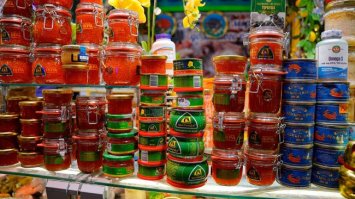  Желатин чи делікатес: як вибрати справжню ікру