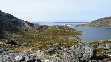 Життя без доріг, завжди мороз та навколо сніг: чому гренландці почуваються щасливими 