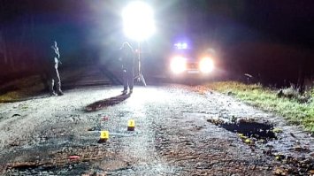 Зіткнулися два мотоцикли: 11-річний водій помер у кареті