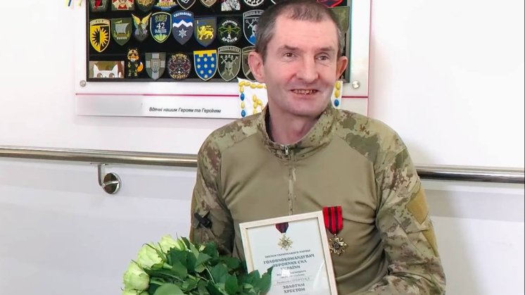 «Золотий хрест»  і  очікування протезування